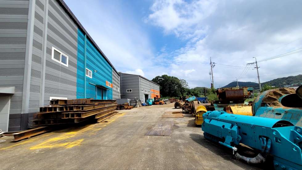 경기 김포시 월곶면 고양리 □김포 월곶 공장 임대 호이스트5t 2기 200kw동력 넓은 대형공동마당 츄레라 진입가능 월세 매물번호 10009 사진 2